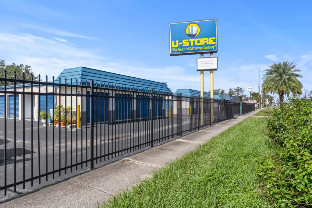 Fully fenced storage facility
